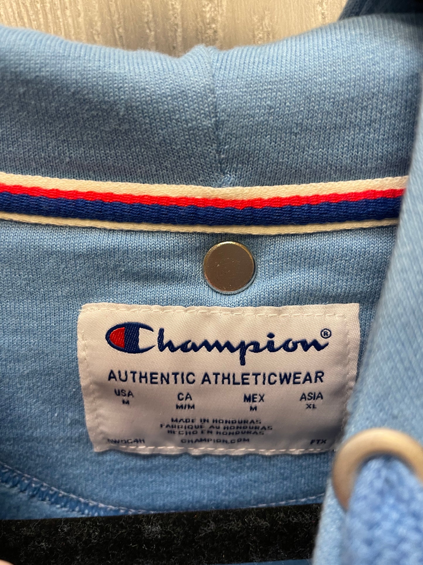 Sweatshirt Hoodie By Champion In Blue, Size: M