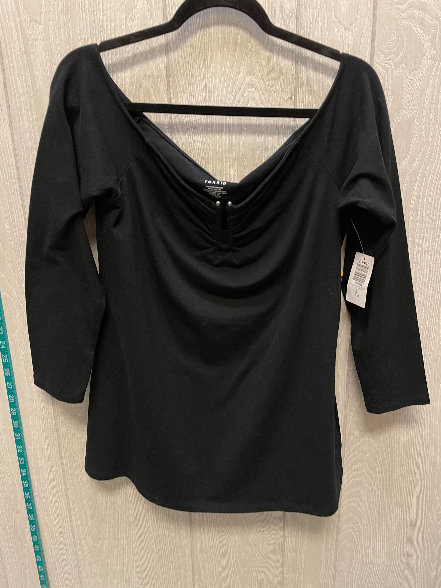 Top 3/4 Sleeve By Torrid In Black, Size: 1x