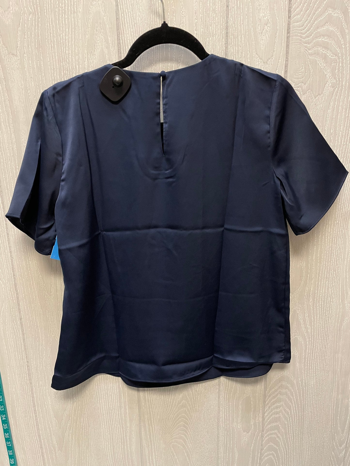 Blouse Short Sleeve By Banana Republic In Navy, Size: S