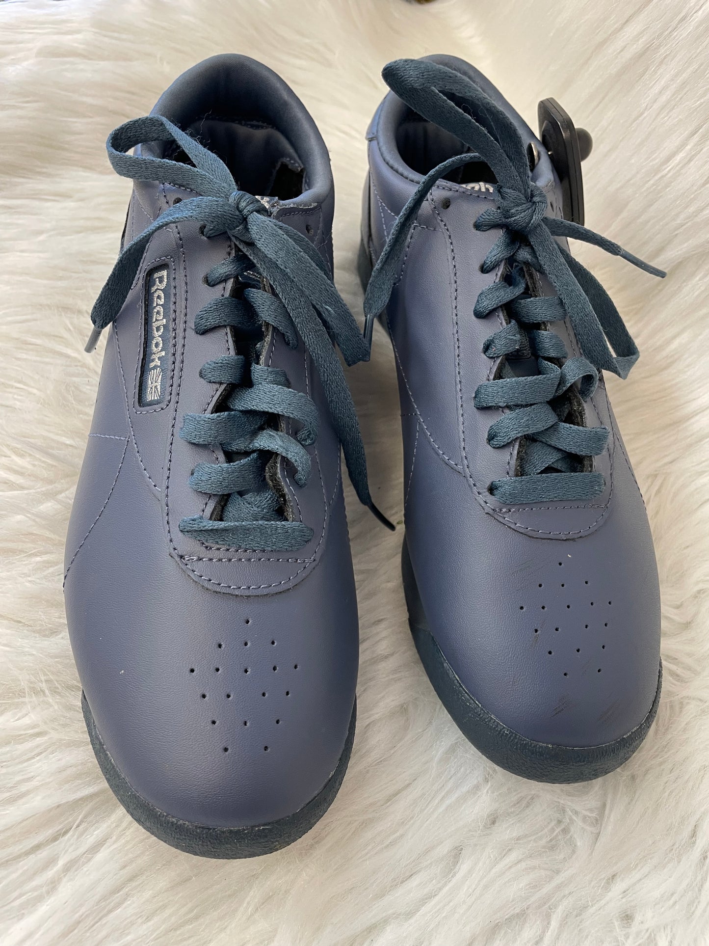 Shoes Athletic By Reebok In Navy, Size: 8