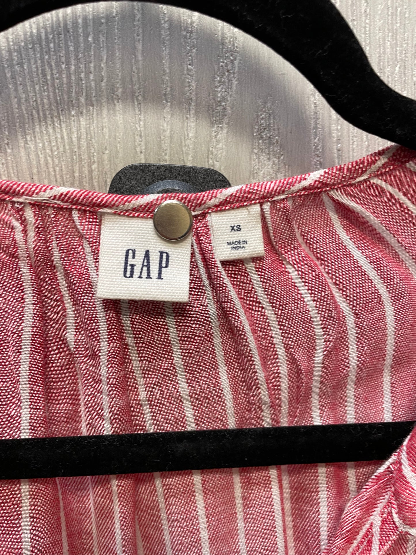 Top Long Sleeve By Gap In Striped Pattern, Size: Xs