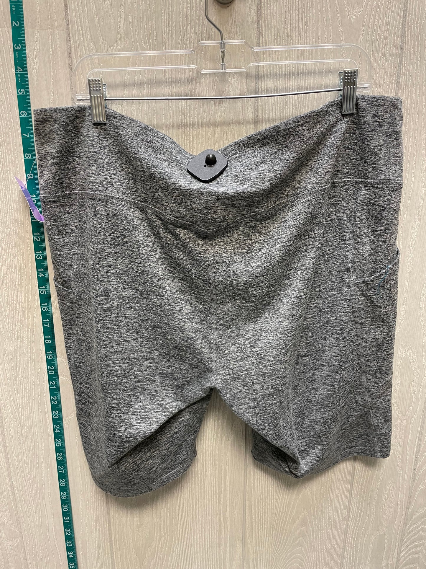 Grey Shorts Zobha, Size 22