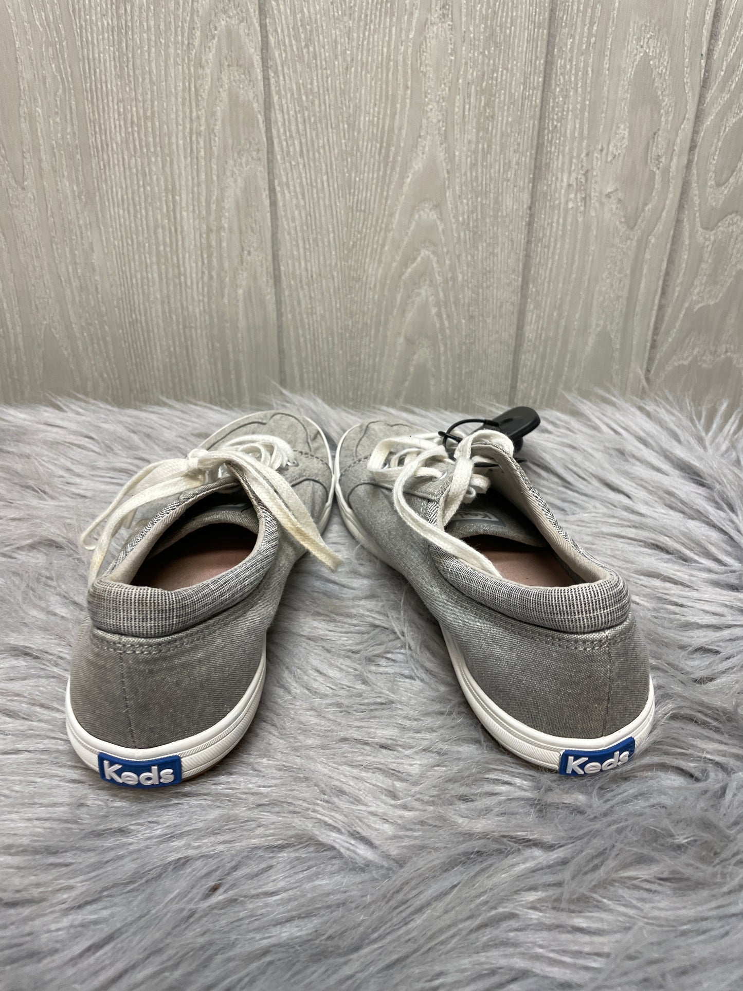 Shoes Sneakers By Keds In Grey, Size: 7