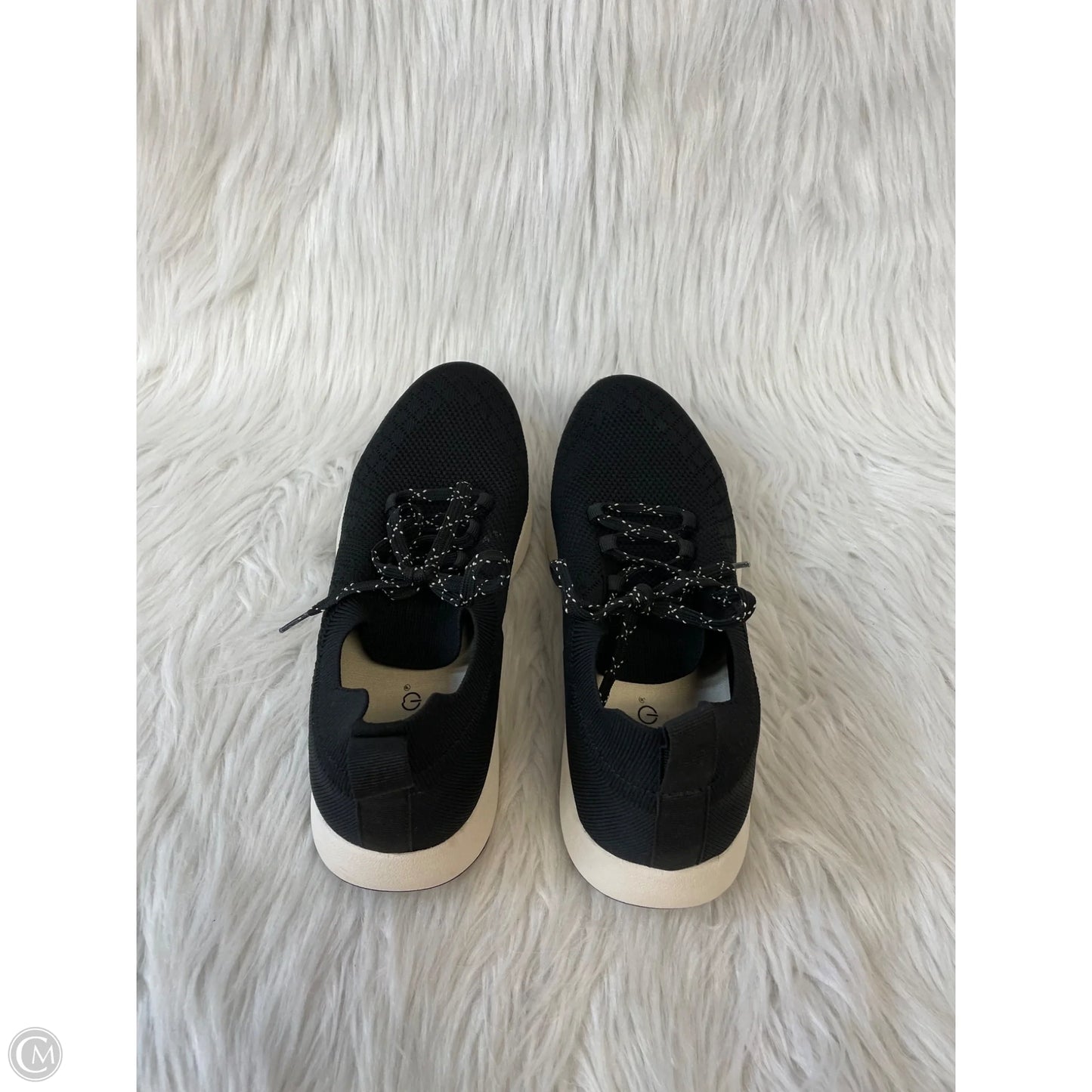 Shoes Athletic By Cmc In Black, Size: 8.5
