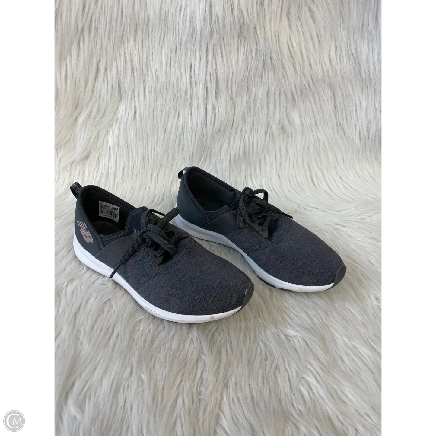 Shoes Athletic By New Balance In Grey, Size: 8.5