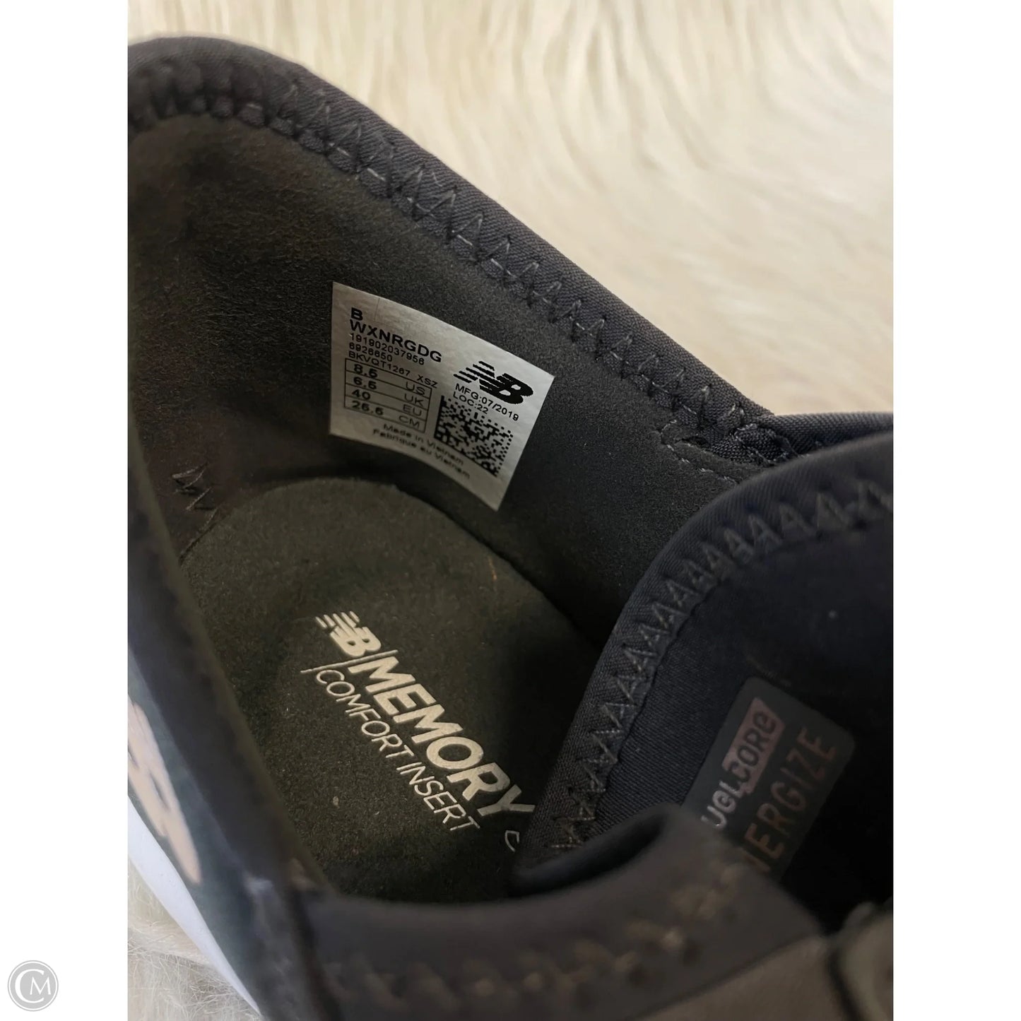 Shoes Athletic By New Balance In Grey, Size: 8.5