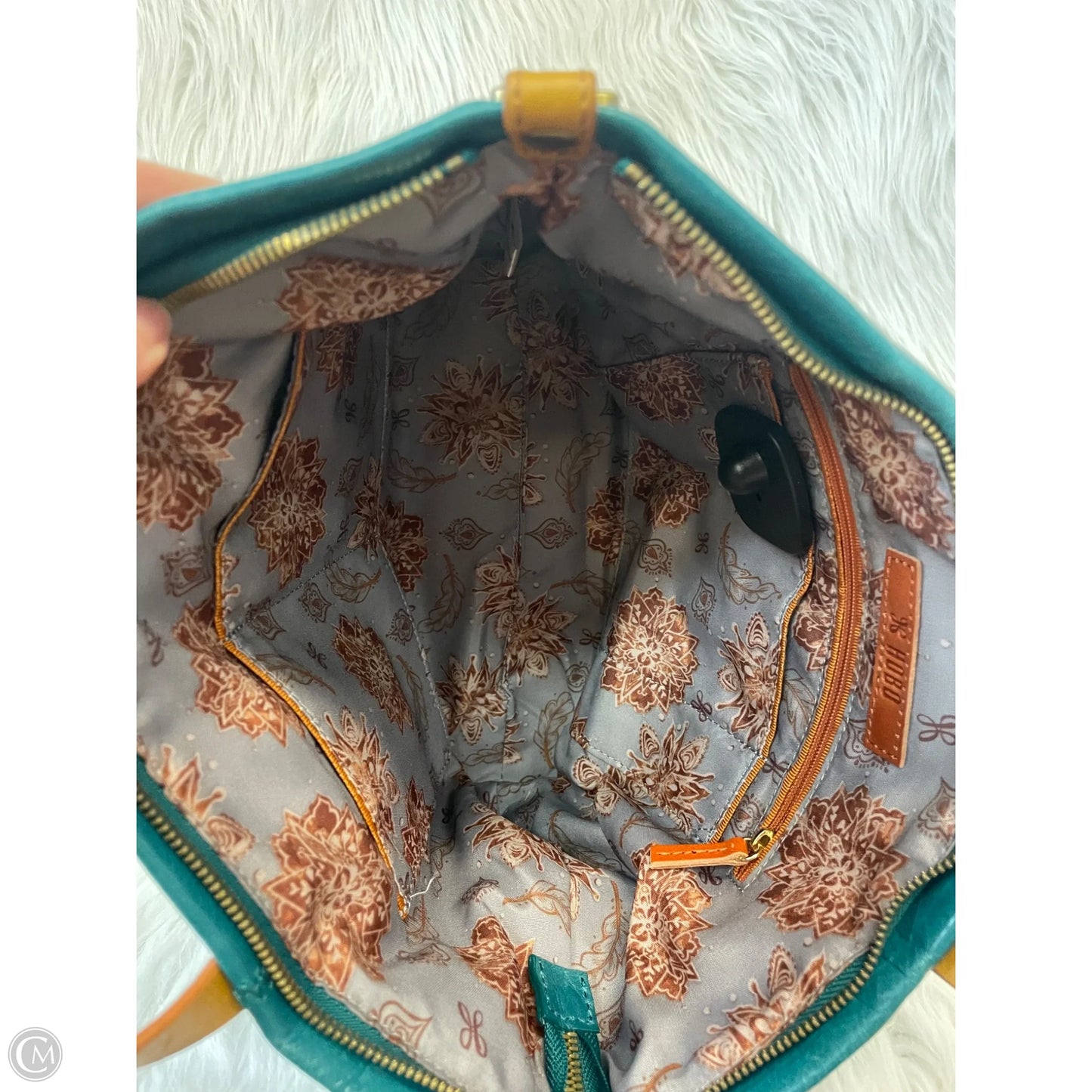 Handbag Leather By Hobo Intl, Size: Medium