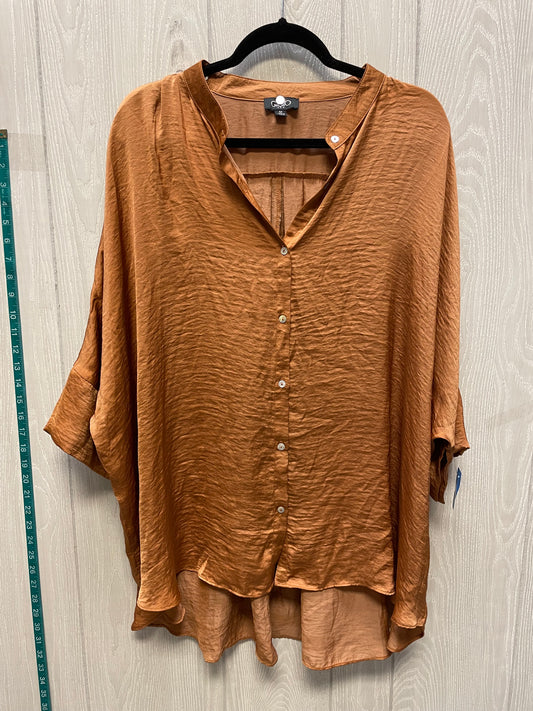 Blouse Short Sleeve By Gigio In Brown, Size: M