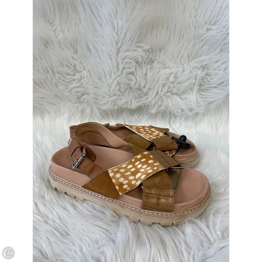 Sandals Flats By Dolce Vita In Brown & Pink, Size: 7