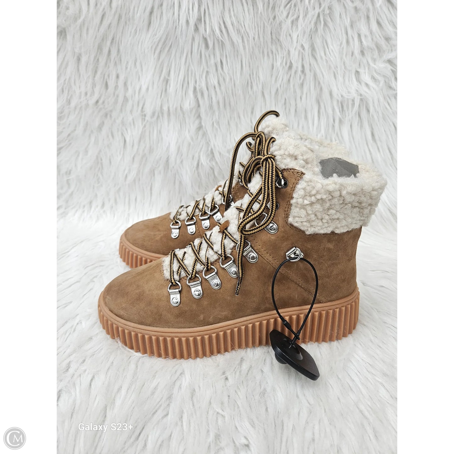 Boots Snow By Clothes Mentor In Brown, Size: 6.5