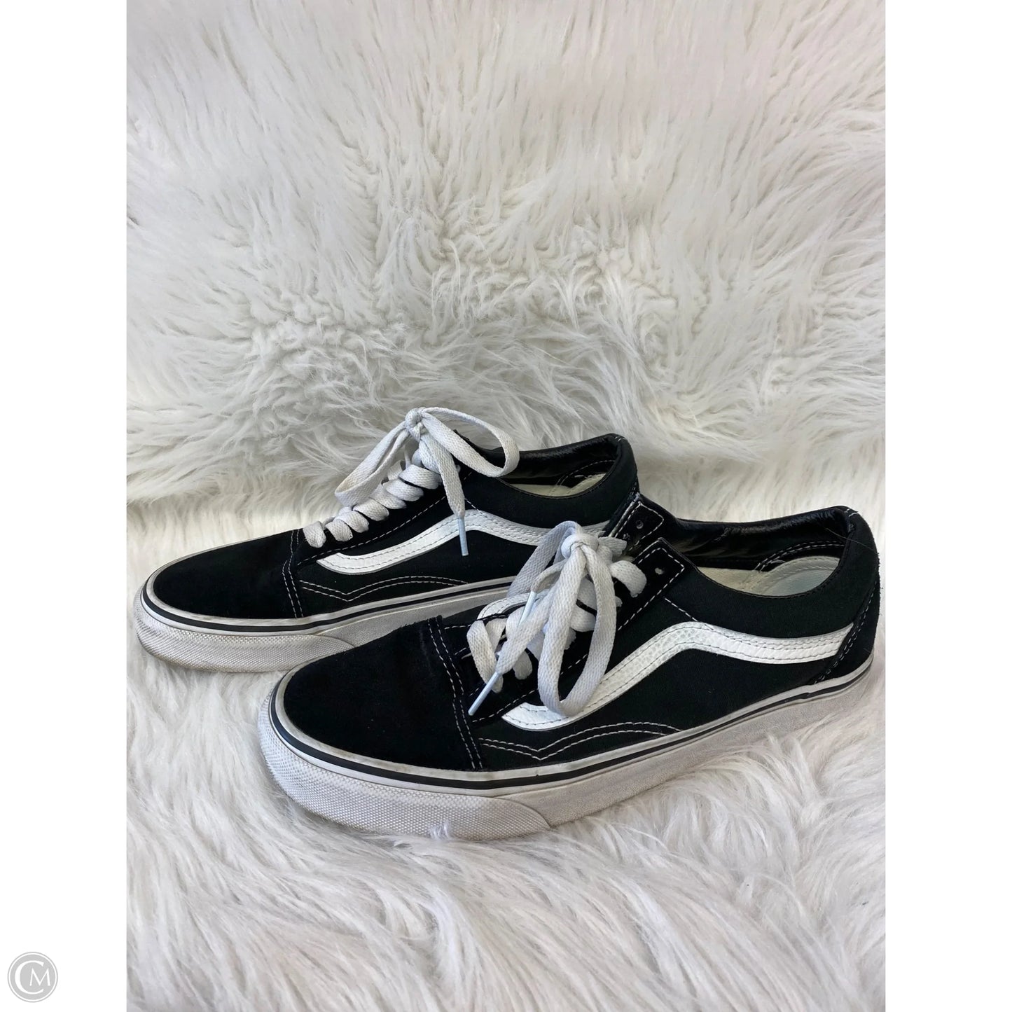 Shoes Sneakers By Vans In Black & White, Size: 8