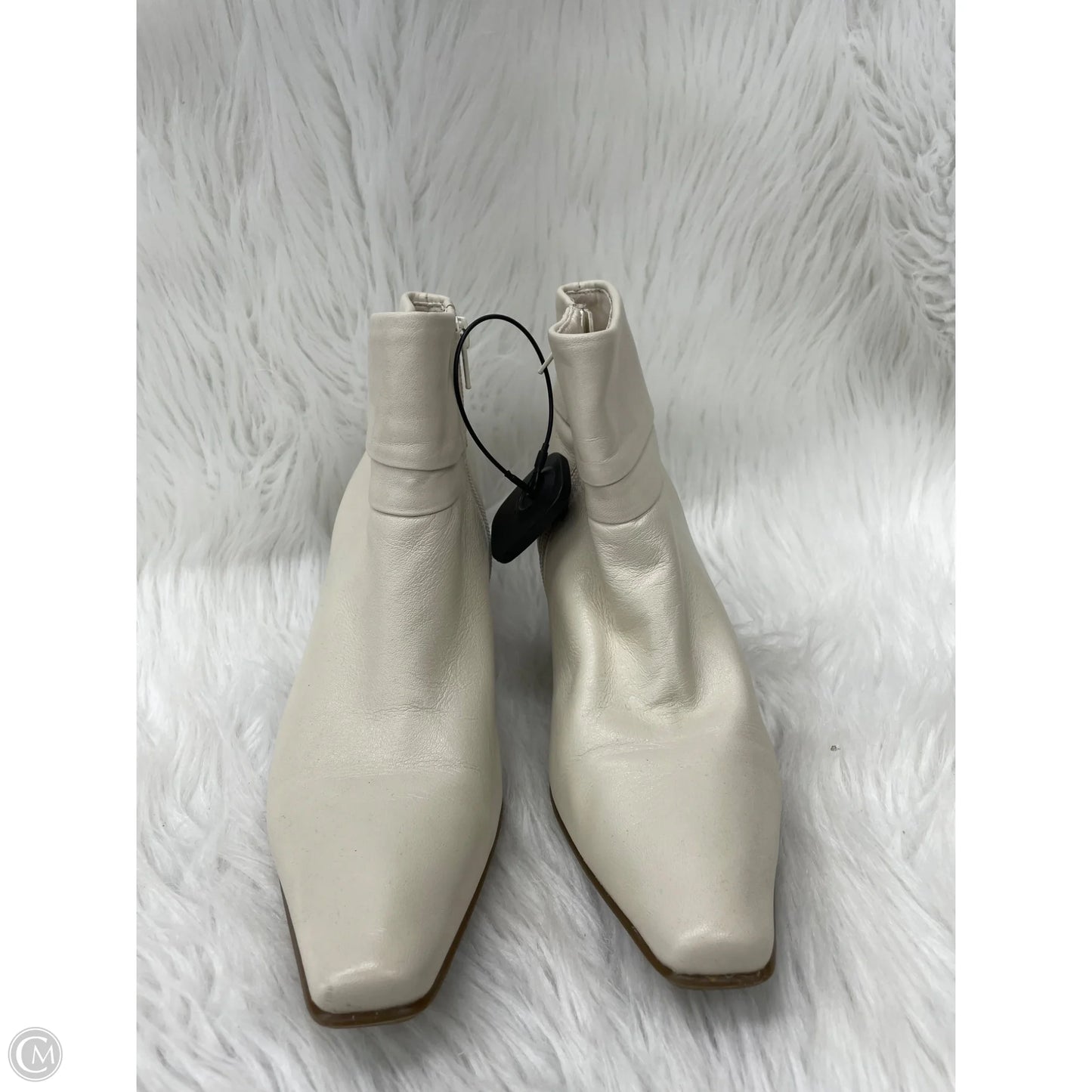 Boots Leather By Liz Claiborne In Cream, Size: 8