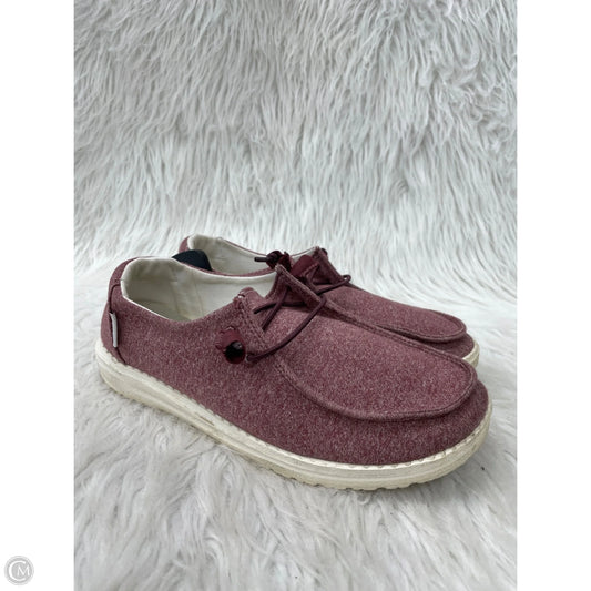 Shoes Flats By Hey Dude In Maroon, Size: 6.5