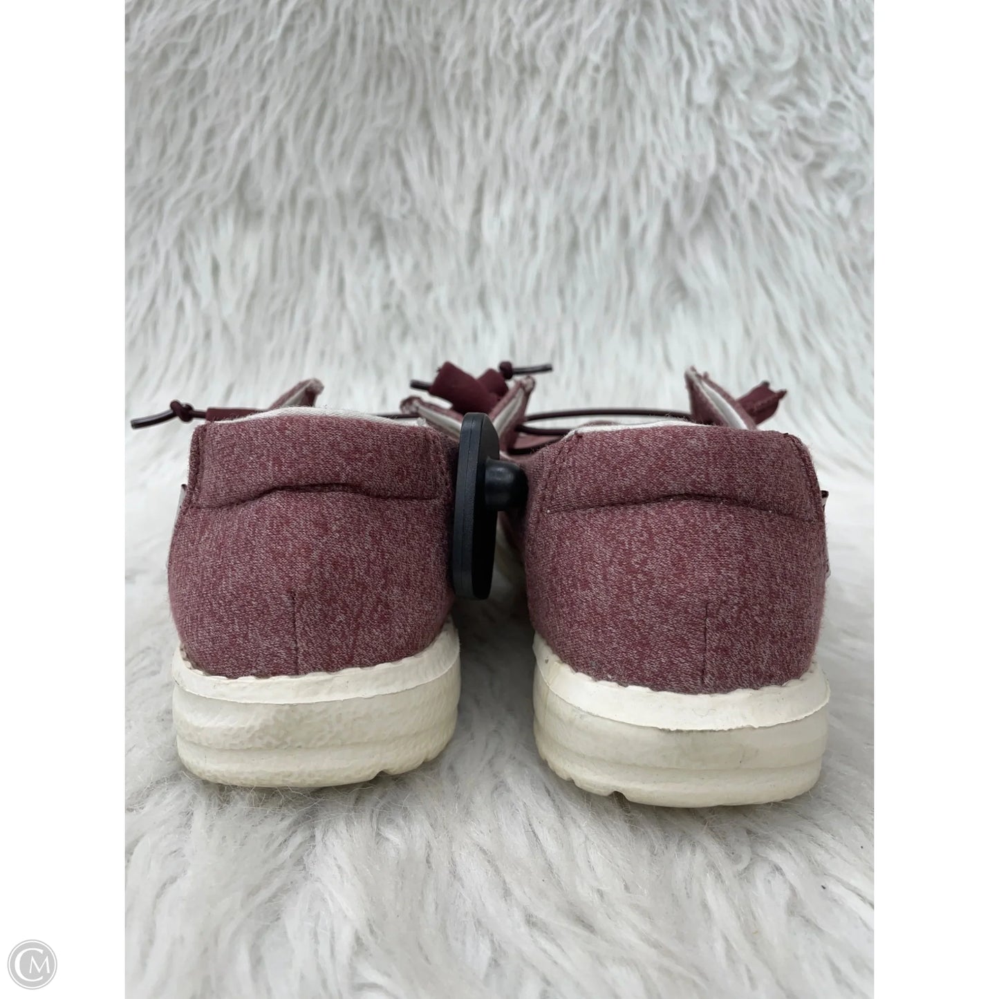 Shoes Flats By Hey Dude In Maroon, Size: 6.5