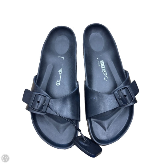 Sandals Flats By Birkenstock In Black, Size: 8.5