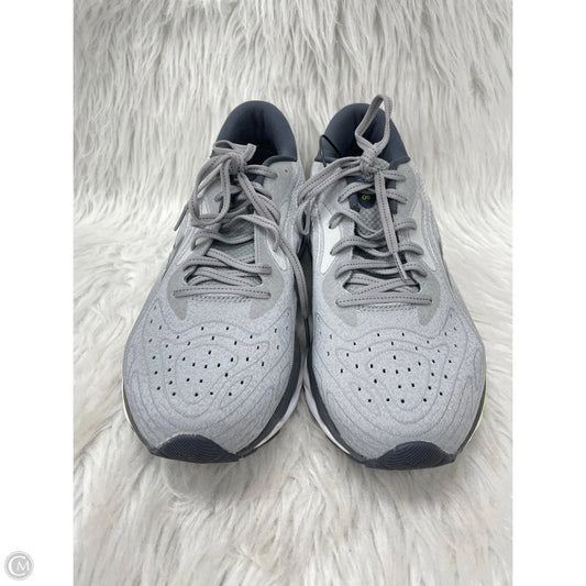 Shoes Athletic By Mizuno In Grey, Size: 9.5