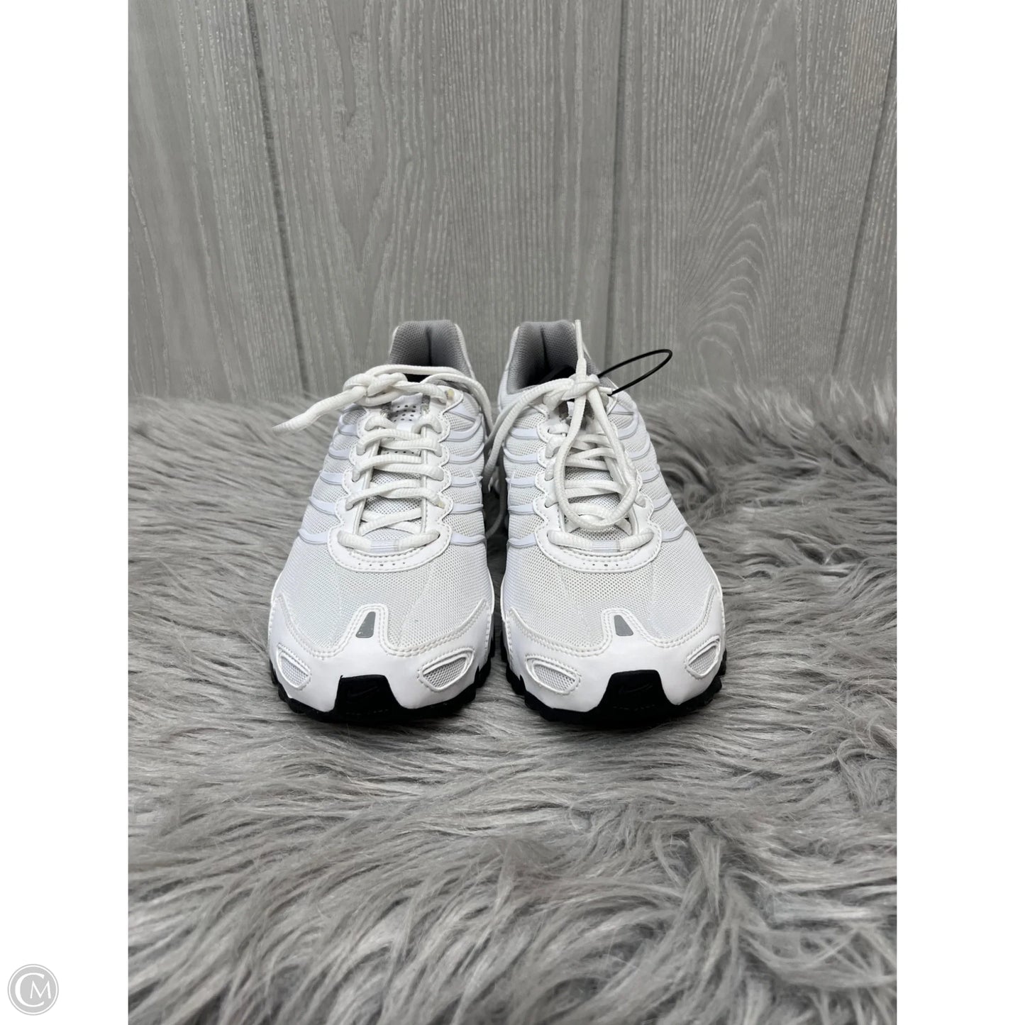 Shoes Athletic By Nike In White, Size: 7