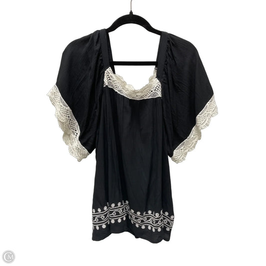 Top Short Sleeve By Cato In Black & Cream, Size: Xl