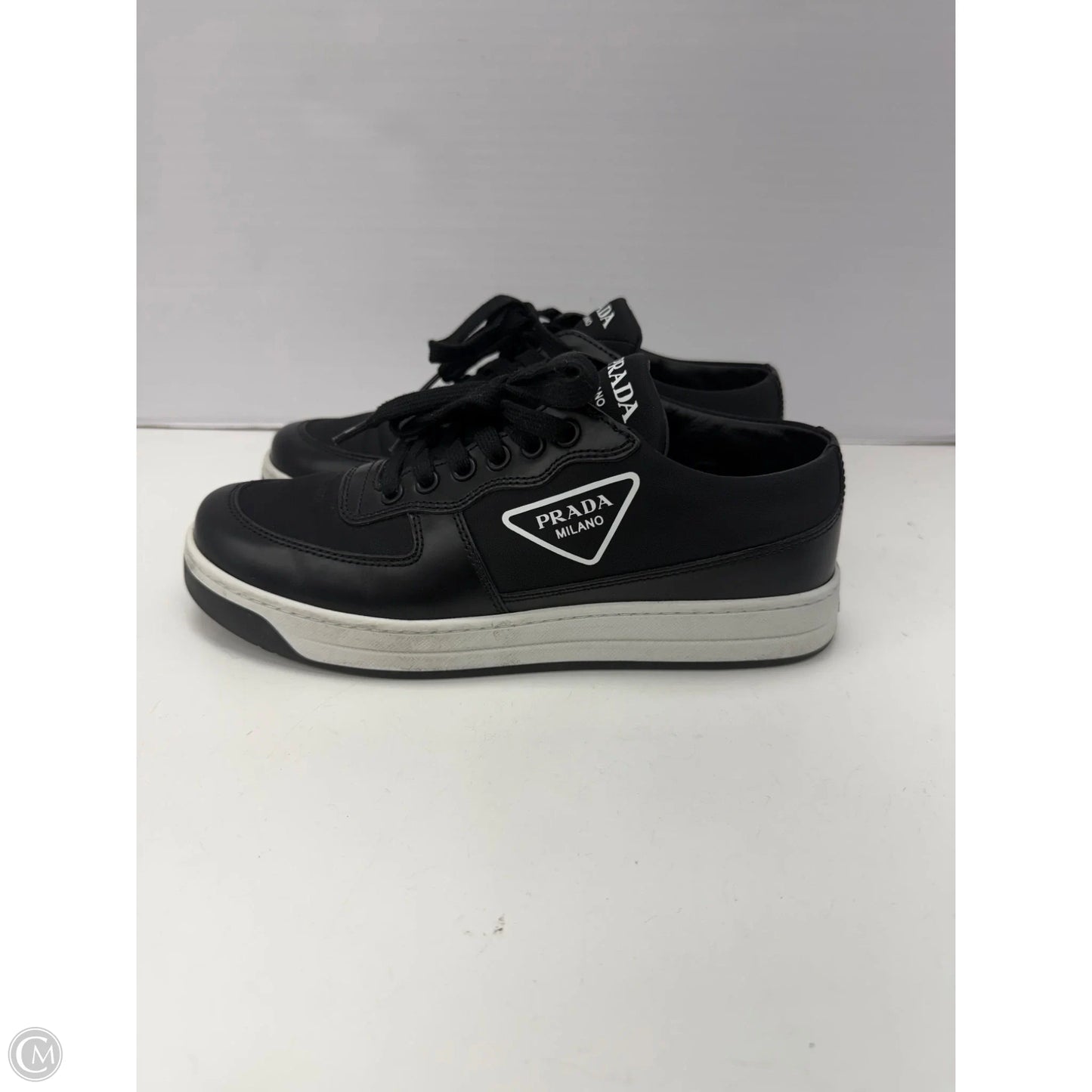 Shoes Luxury Designer By Prada In Black & White, Size: 7