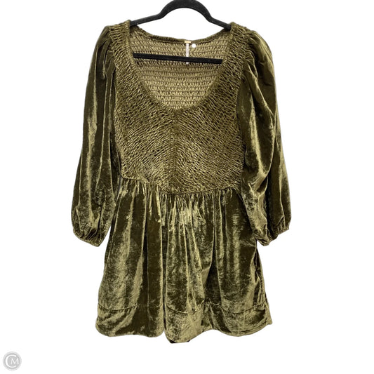 Dress Casual Short By Free People In Green, Size: S
