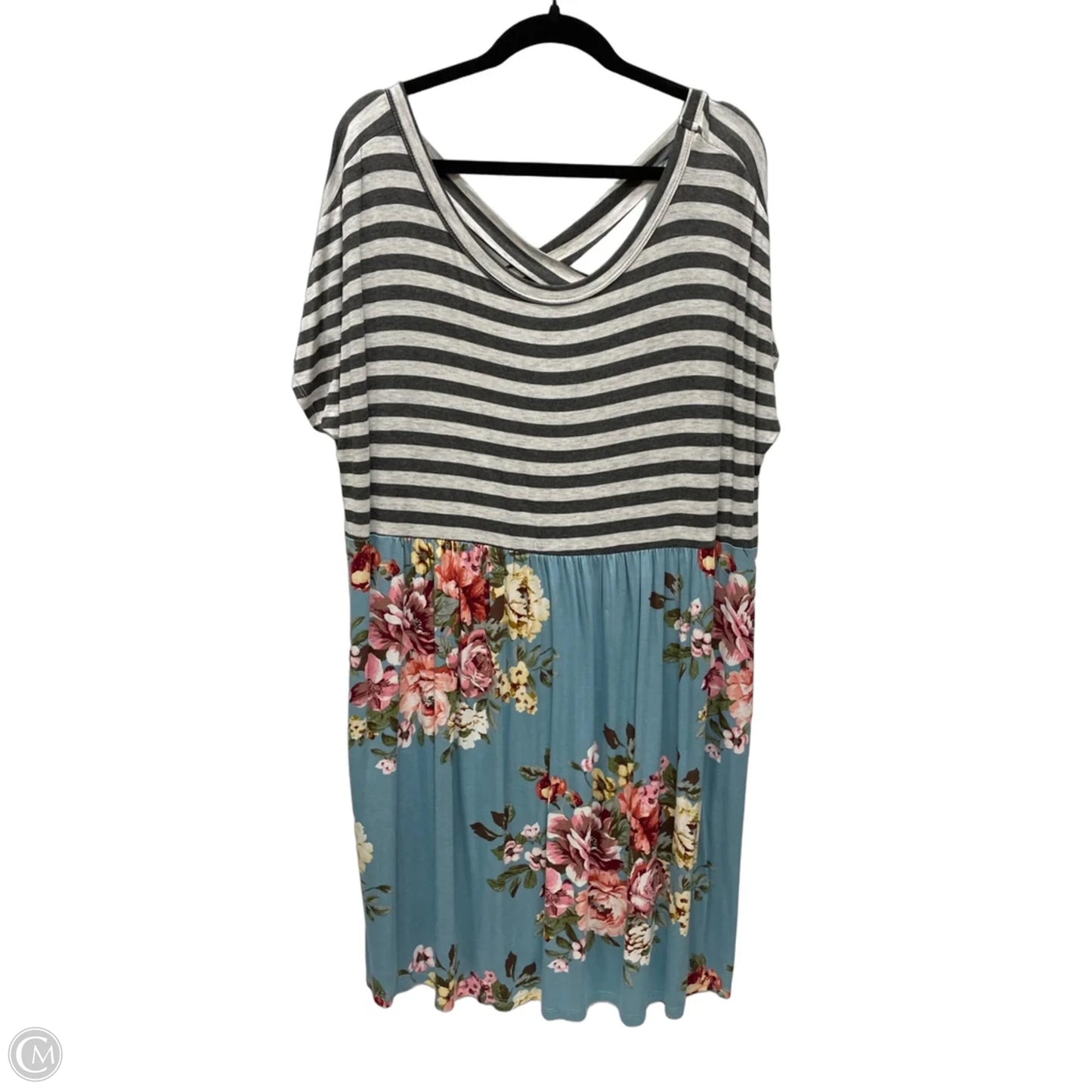Dress Casual Short By Clothes Mentor In Floral Print, Size: 1x