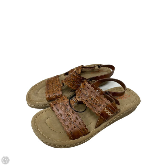 Sandals Flats By Strictly Comfort In Brown, Size: 7.5