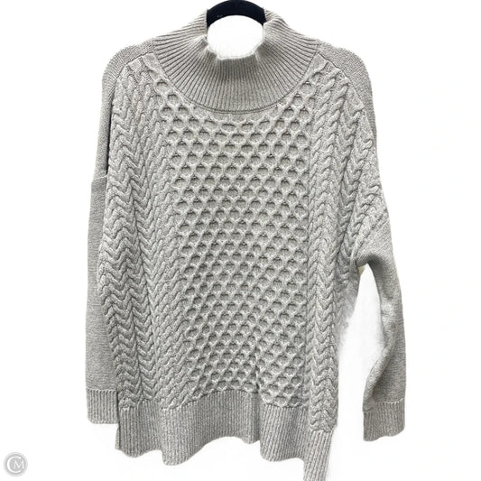Sweater By Crown And Ivy In Grey, Size: Xl