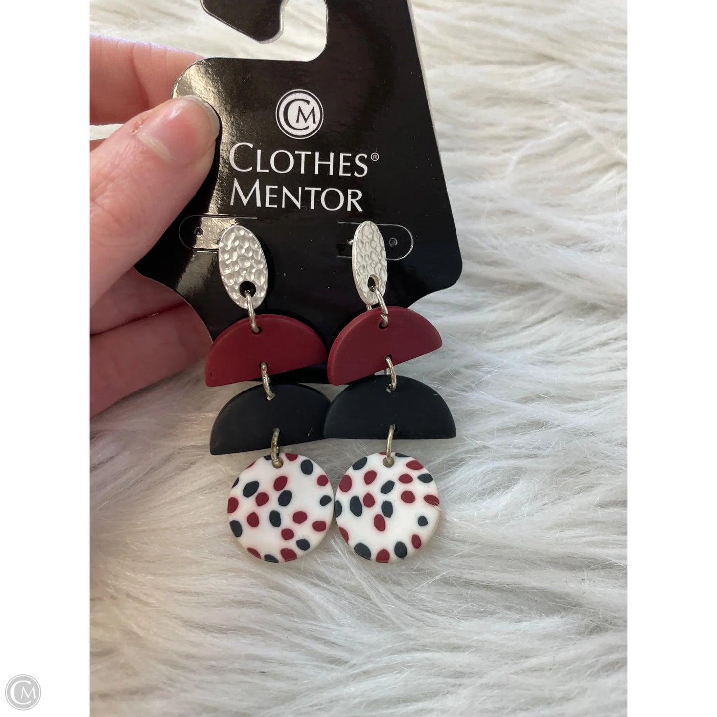 Earrings Dangle/drop By Clothes Mentor