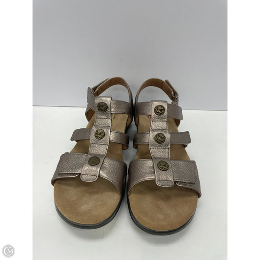 Sandals Flats By Clarks In Gold, Size: 8.5