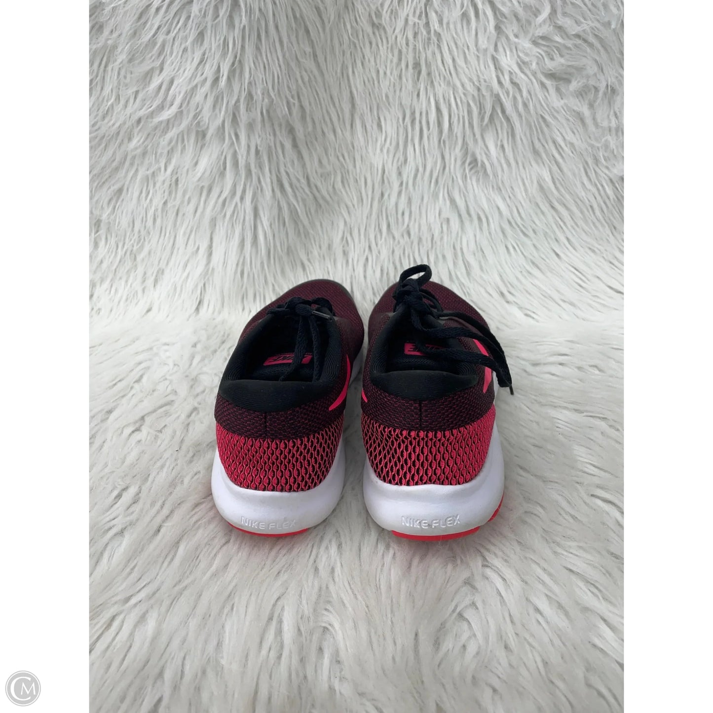 Shoes Athletic By Nike In Black & Gold, Size: 7.5