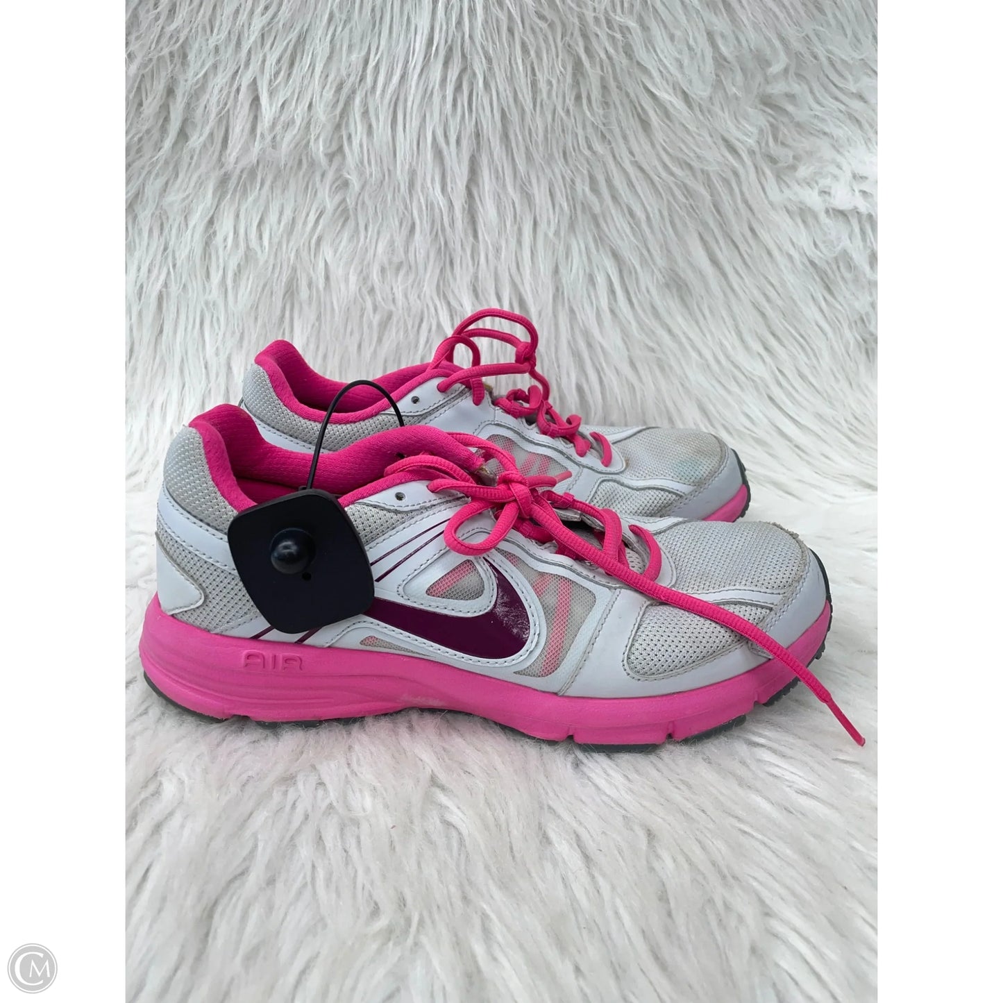 Shoes Athletic By Nike In Grey & Pink, Size: 8