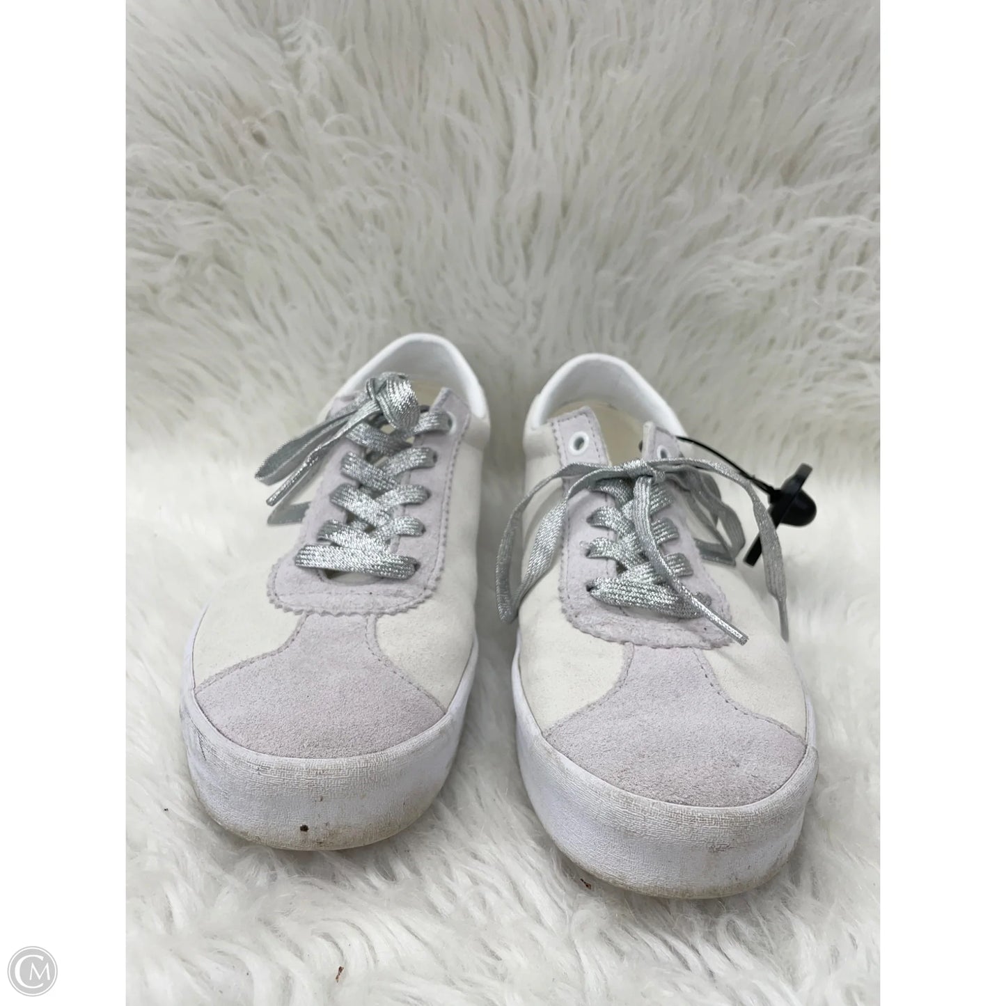 Shoes Sneakers By Vans In White, Size: 9