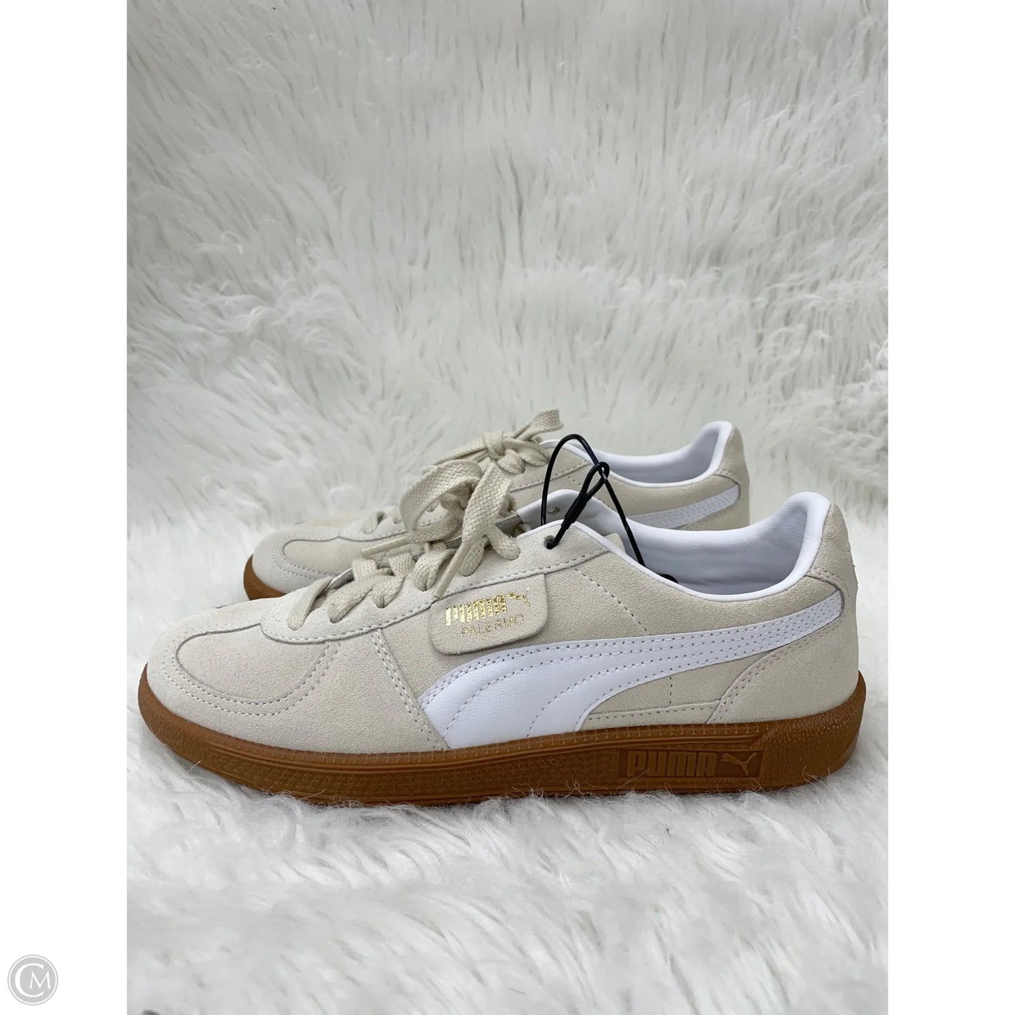 Shoes Sneakers By Puma In Beige, Size: 8.5