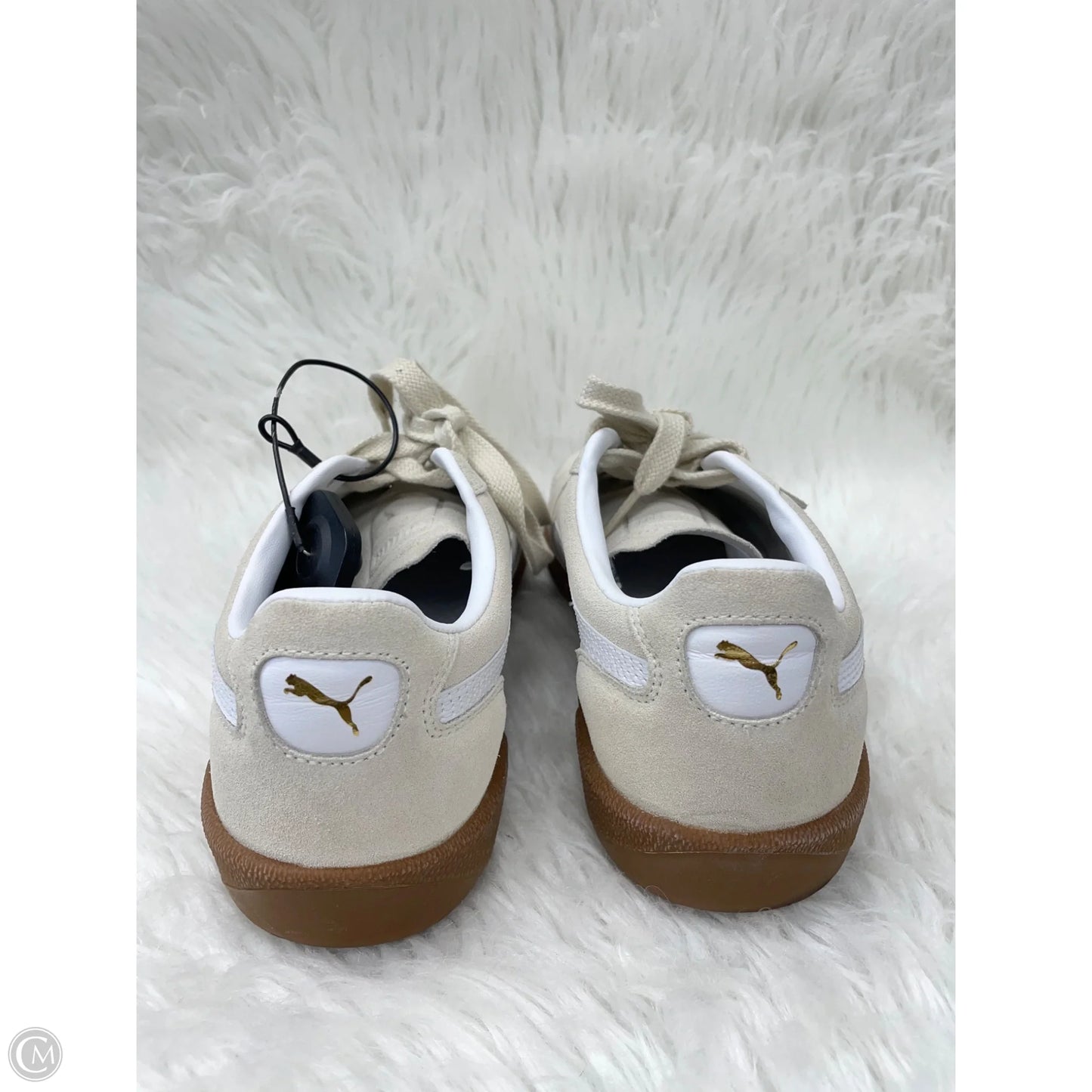 Shoes Sneakers By Puma In Beige, Size: 8.5