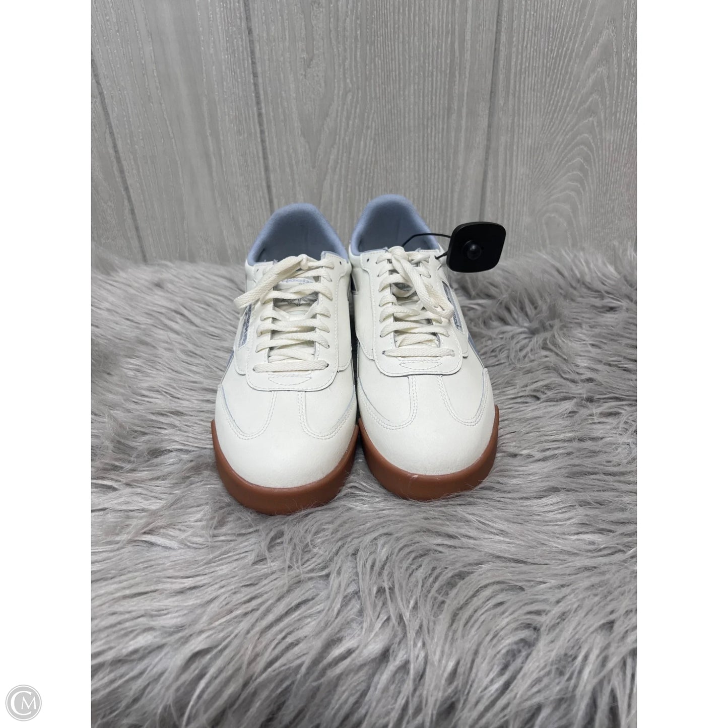 Shoes Sneakers By Reebok In Blue & White, Size: 9.5