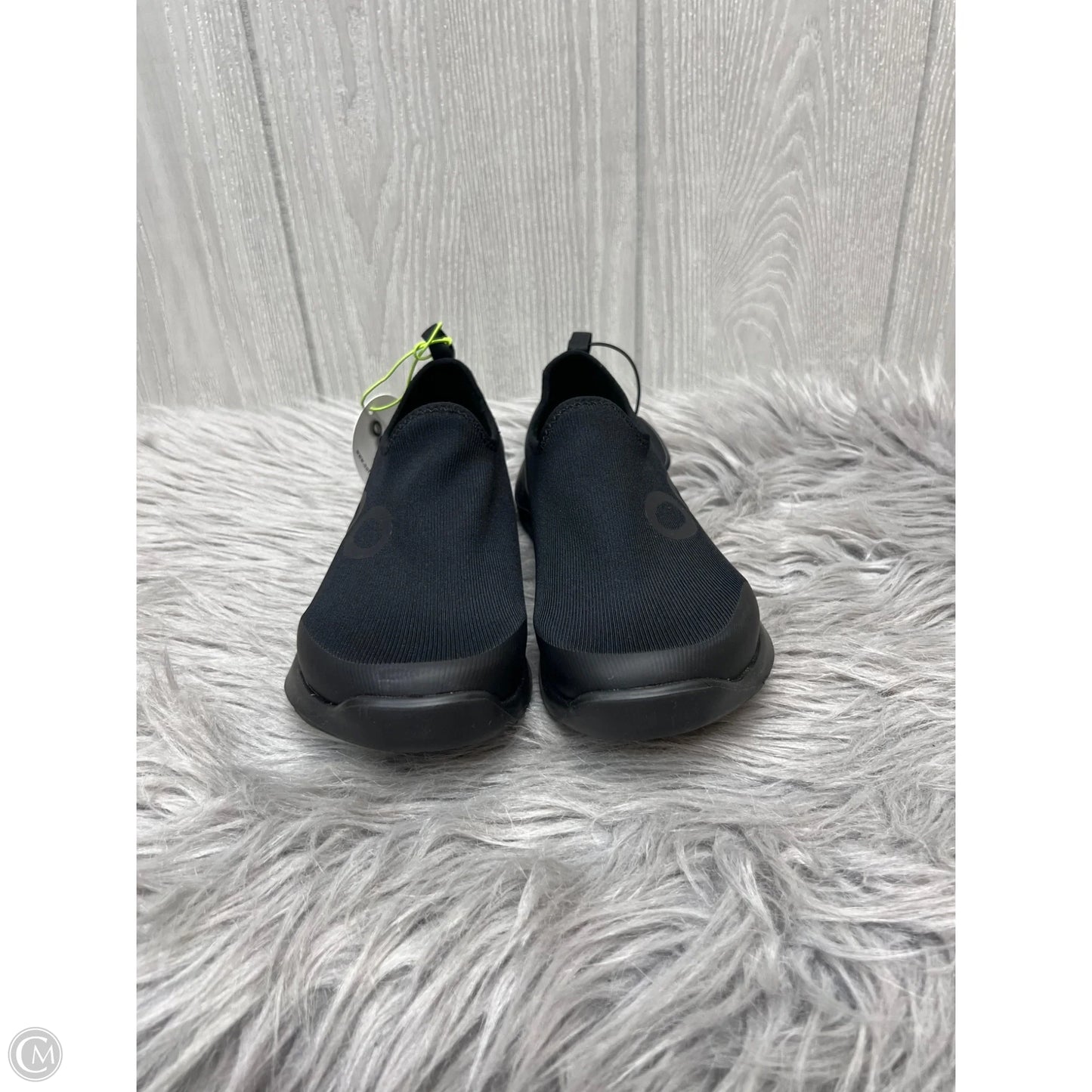 Shoes Sneakers By Oofos In Black, Size: 8.5