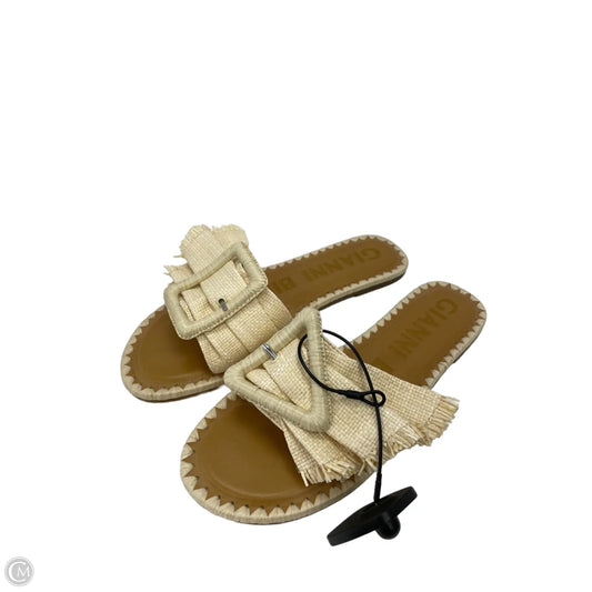 Sandals Flats By Gianni Bini In Cream, Size: 8