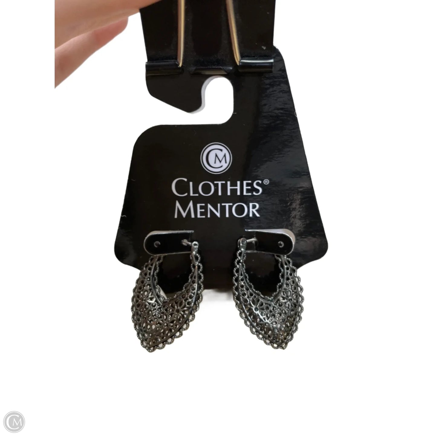 Earrings Dangle/drop By Clothes Mentor