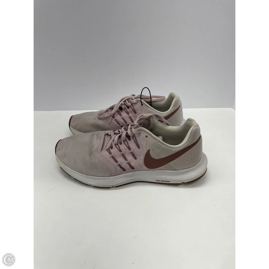 Shoes Athletic By Nike In Grey & Purple, Size: 9