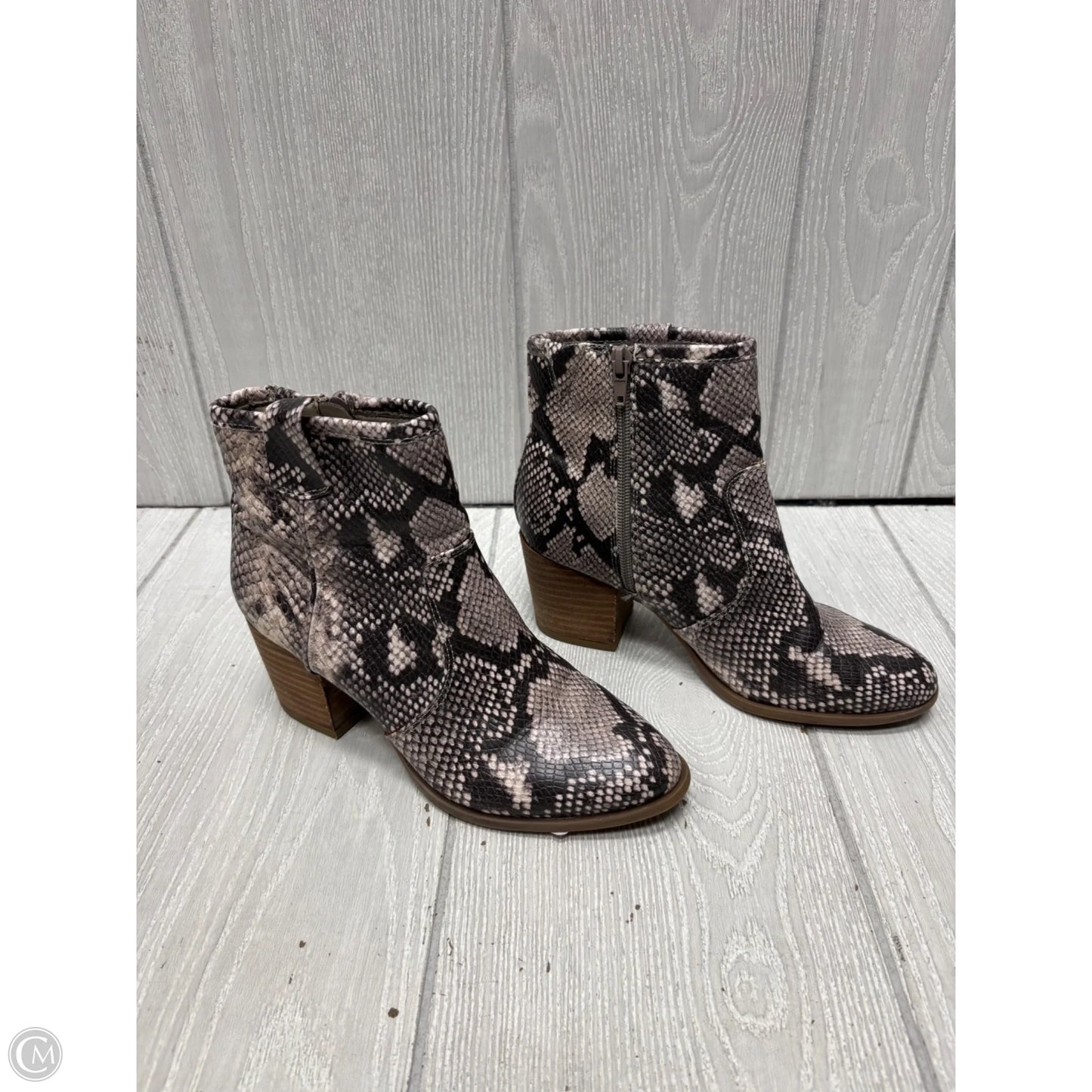 Boots Ankle Heels By Carlos By Carlos Santana In Snakeskin Print, Size: 6.5
