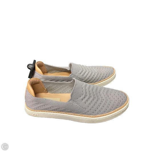 Shoes Designer By Ugg In Grey, Size: 6