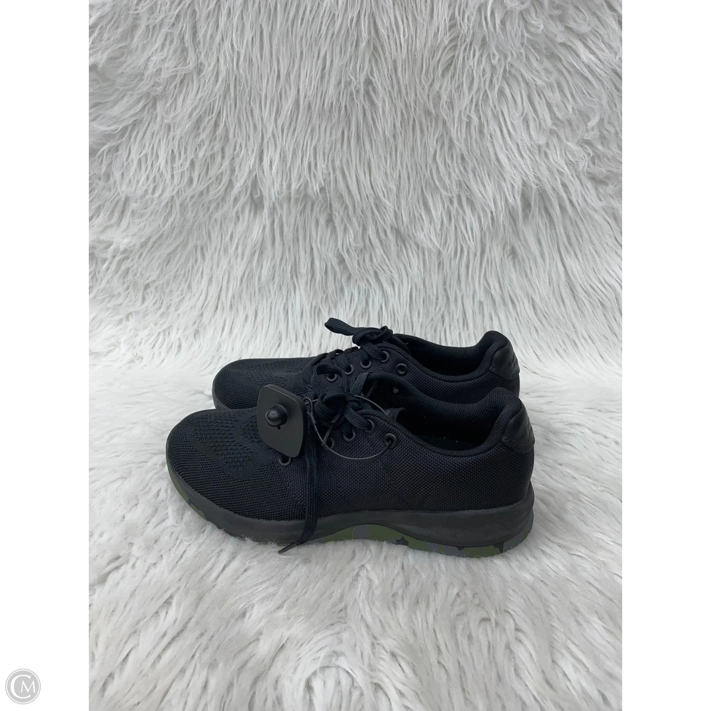 Shoes Athletic By Cmc In Black, Size: 8.5