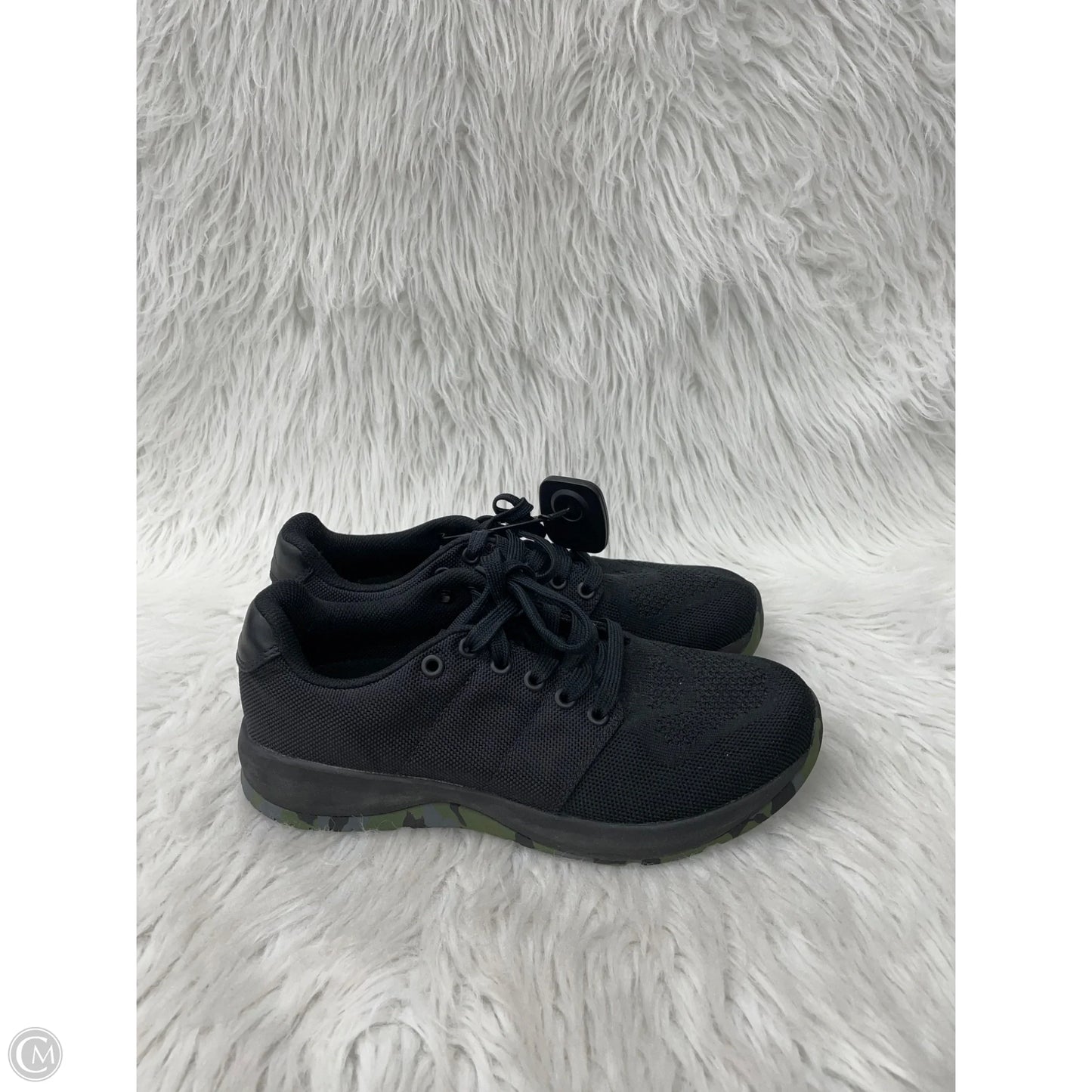 Shoes Athletic By Cmc In Black, Size: 8.5