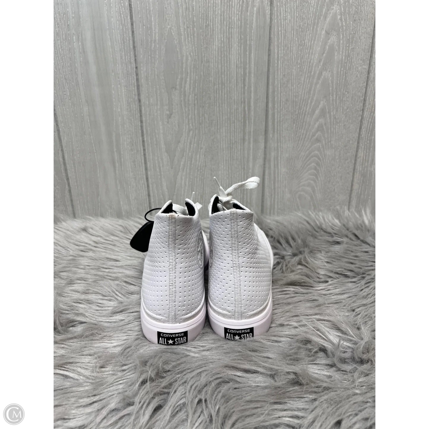 Shoes Sneakers By Converse In White, Size: 7.5