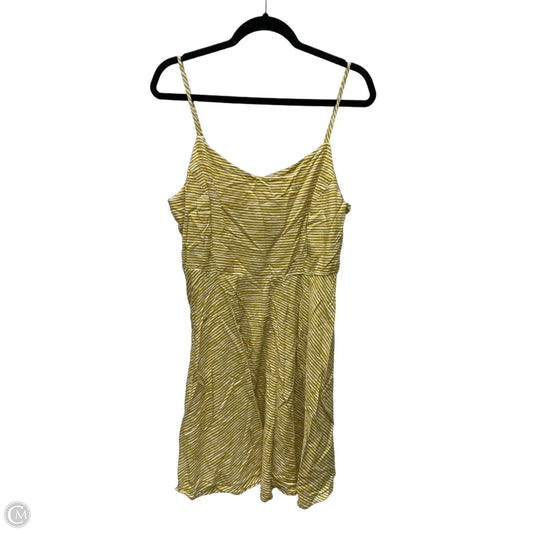 Dress Casual Short By Old Navy In Striped Pattern, Size: Xl