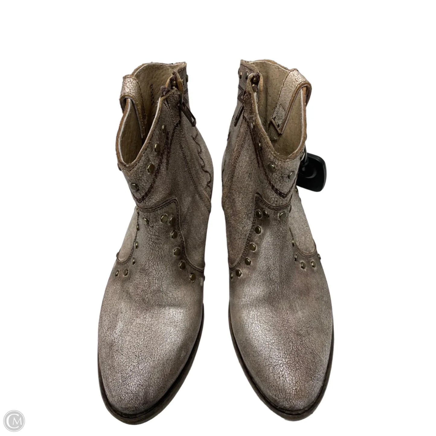Boots Western By Clothes Mentor In Bronze, Size: 7.5