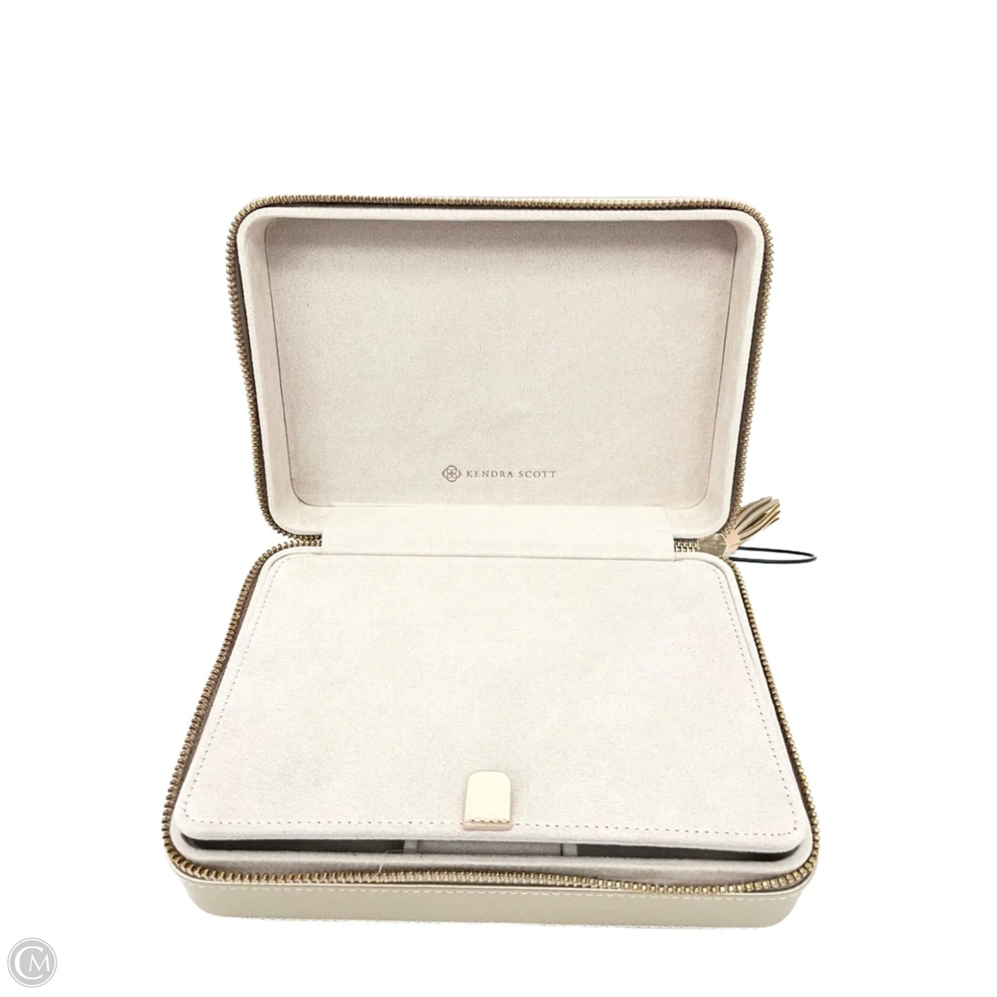 Jewelry Case By Kendra Scott, Size: Medium