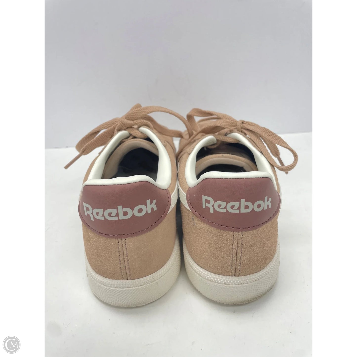 Shoes Sneakers By Reebok In Tan & White, Size: 8