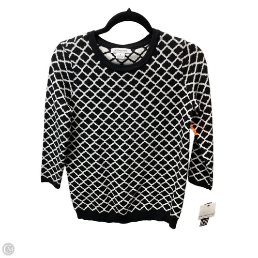 Sweater By Liz Claiborne In Geometric Pattern, Size: S