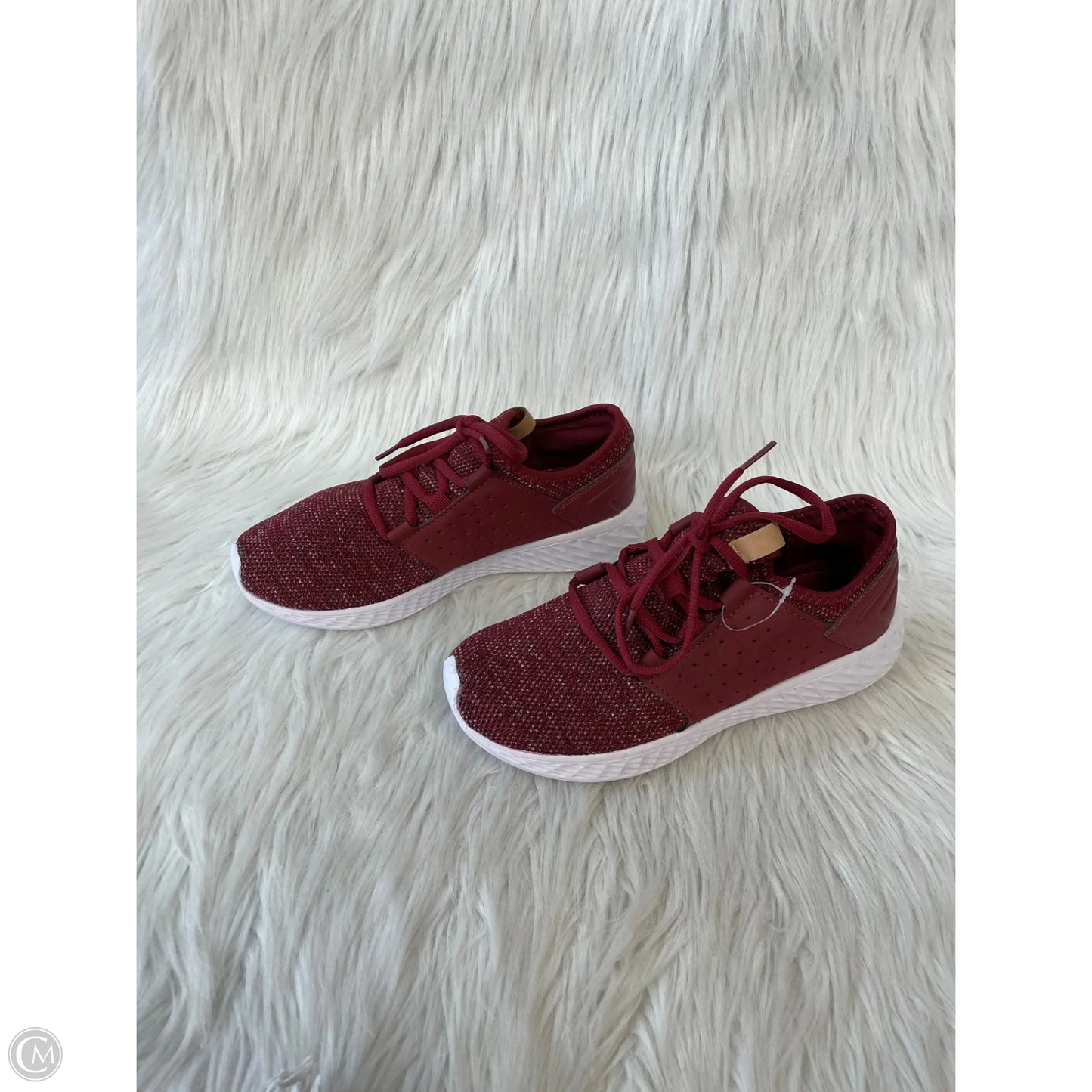 Shoes Athletic By Clothes Mentor In Red & White, Size: 6